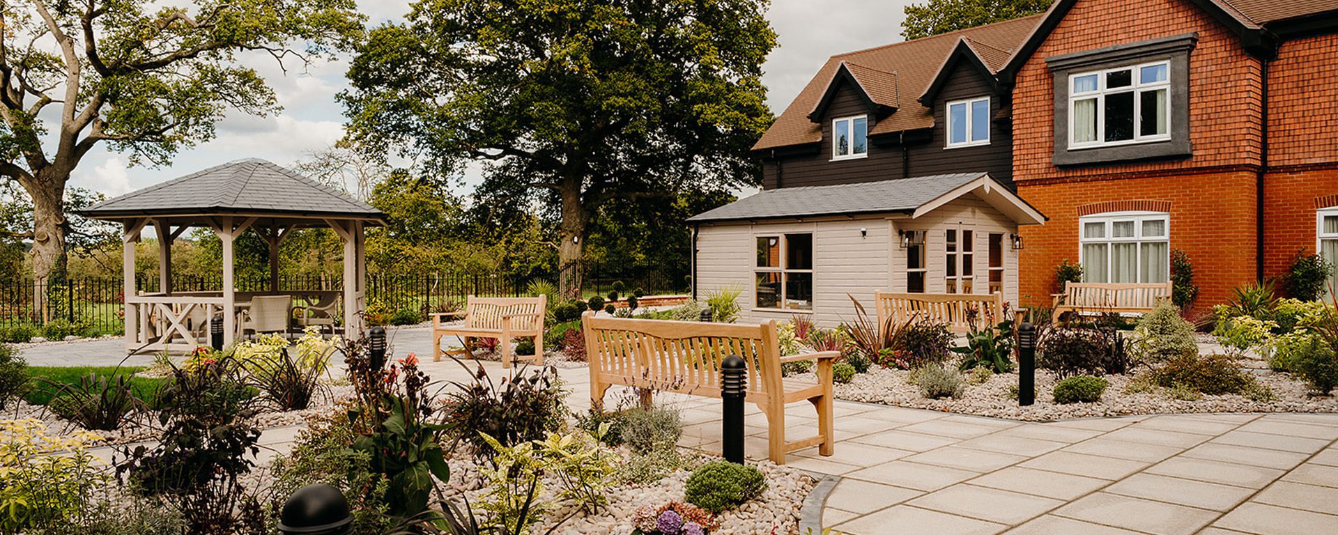 Care Home Near Basingstoke - Elm Lodge Care Home